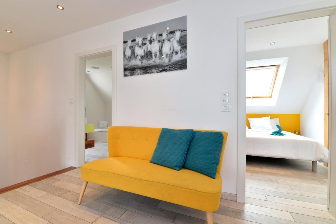 & Manta Strasbourg Villa *